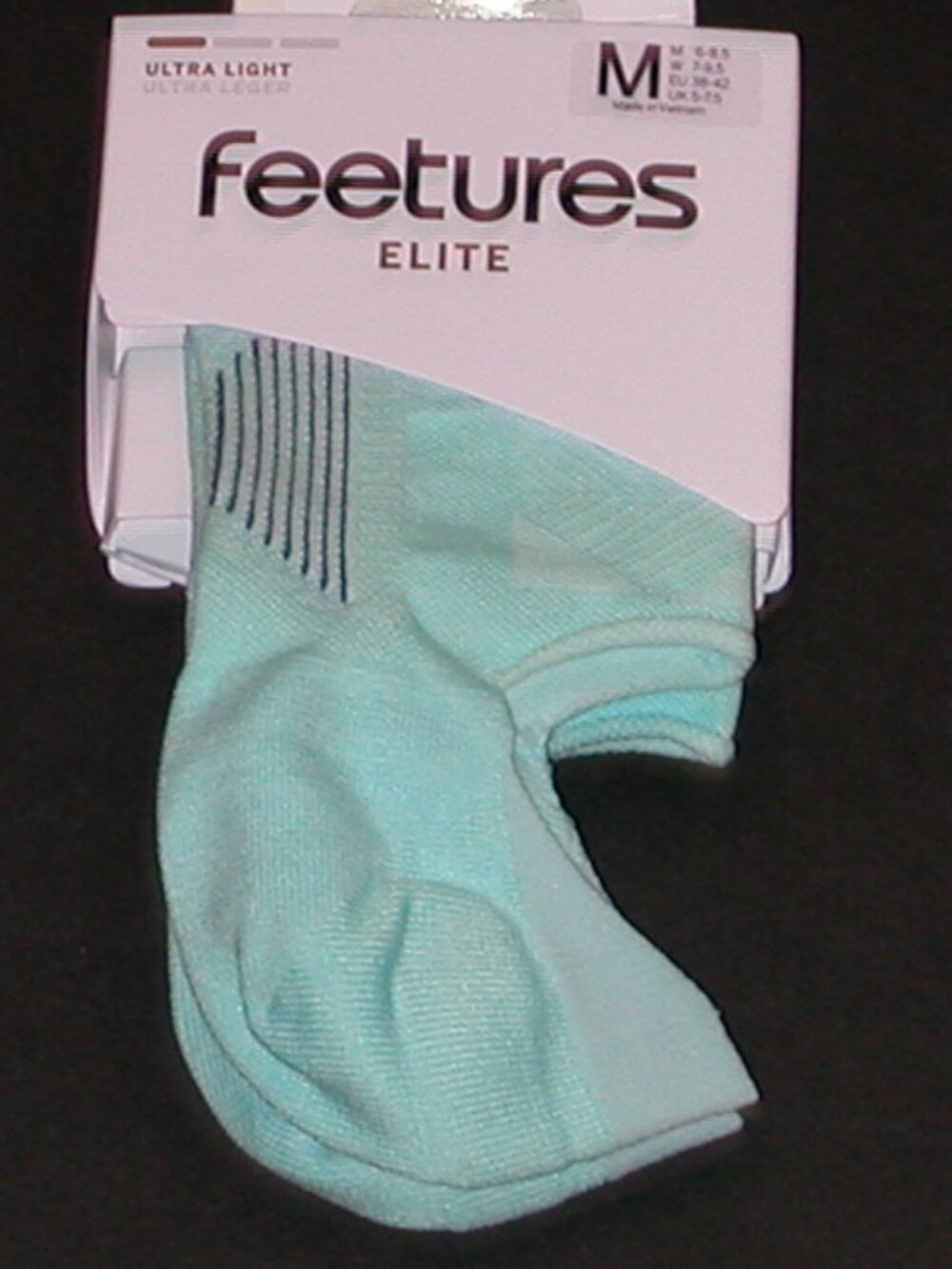 Feetures Elite Ultra Light Invisible Socks Women's Medium NWT Blue Crystal